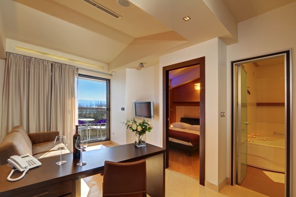 אומיס Hotel Diadem חדר תמונה